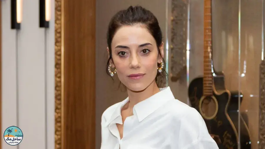جانسو دره (Cansu Dere)