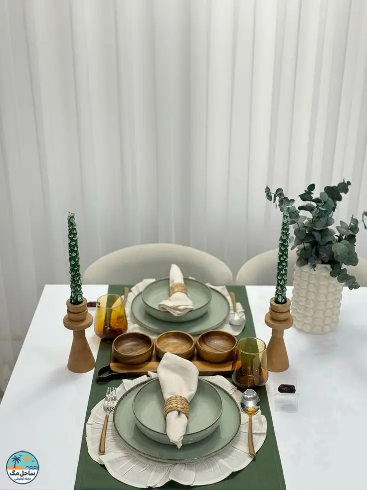 چیدمان اقتصادی و شیک میز شام دو نفره